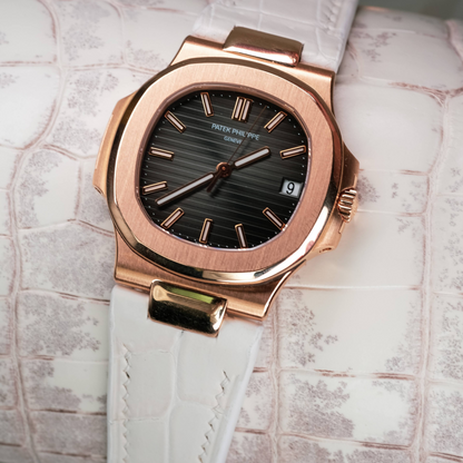 white-alligator-leather-strap-for-patek-philippe-nautilus-5711r.png