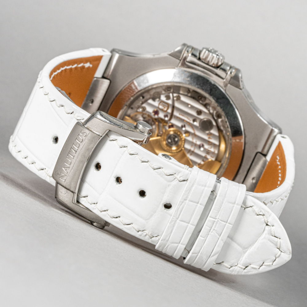 white-alligator-leather-strap-for-patek-philippe-nautilus-5712g-backside.png