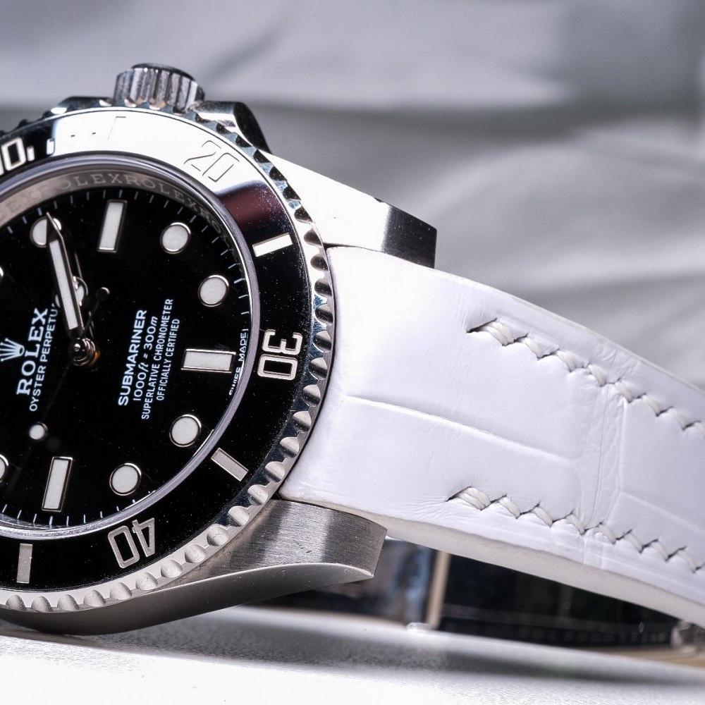 white-alligator-leather-strap-for-rolex-submariner-40mm-lug.png