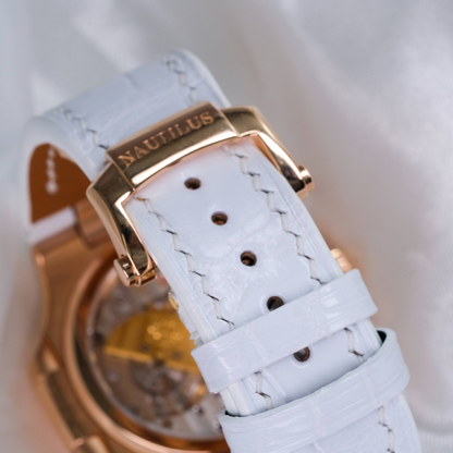 white-alligator-leather-watch-strap-for-Patek-Philippe-Nautilus-detail.png