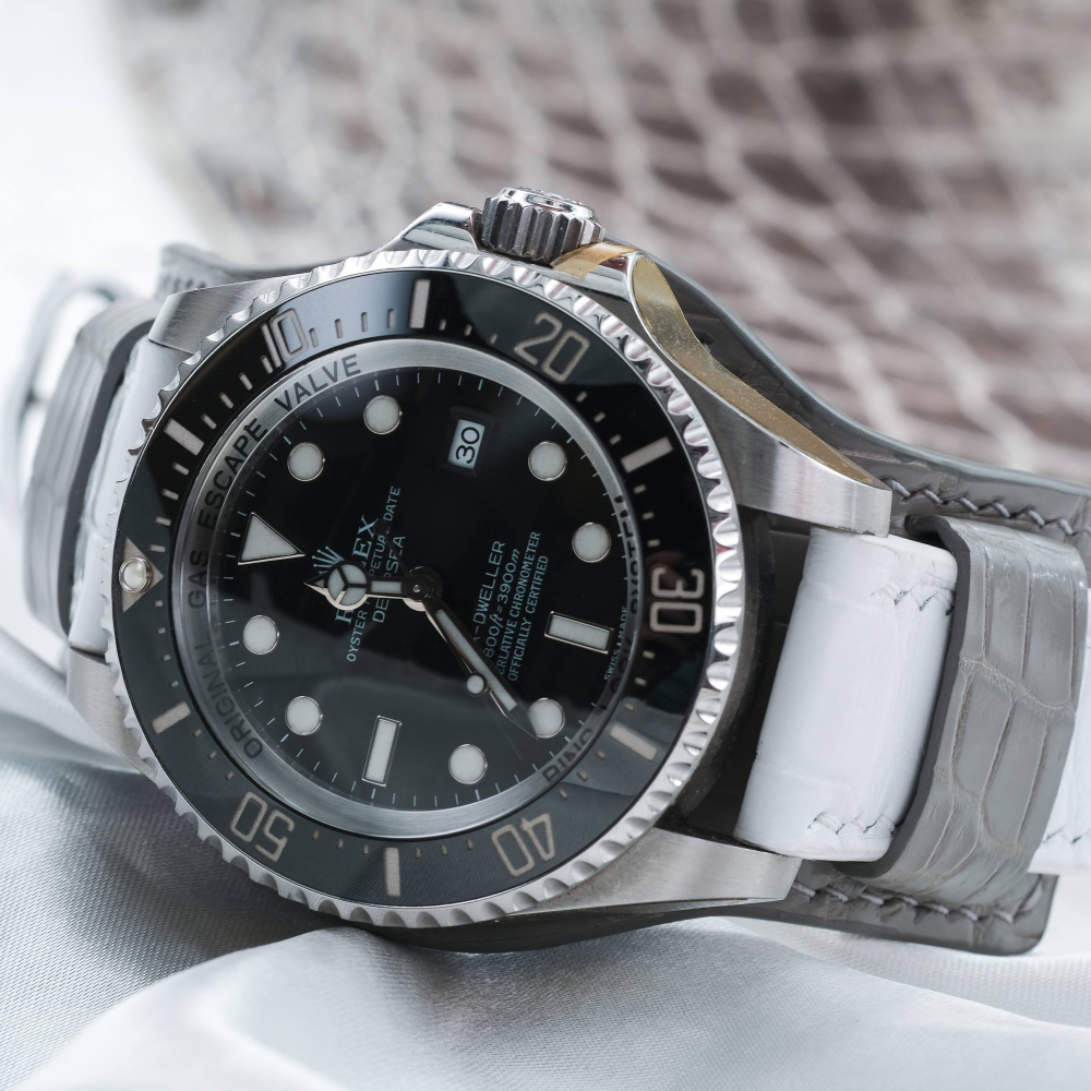white-alligator-leather-watch-strap-for-Rolex-Sea-Dweller.png