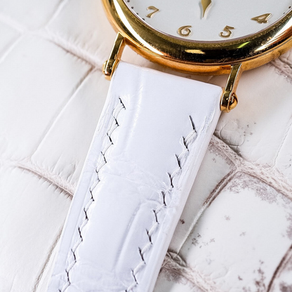 white-alligator-strap-for-Patek-Philippe-Calatrava-7200r-detail.png