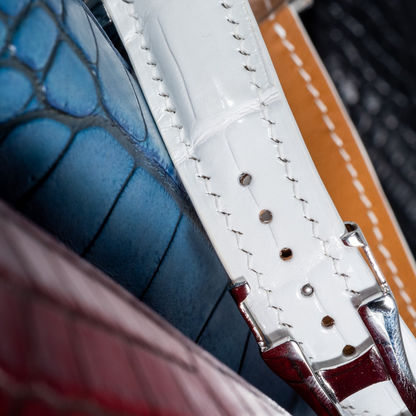 white-alligator-strap-for-omega-seamaster-lining.png