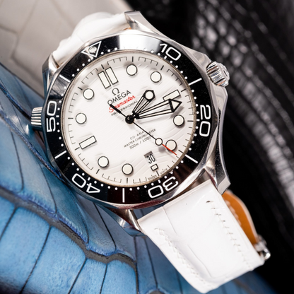 white-alligator-strap-for-omega-seamaster.png