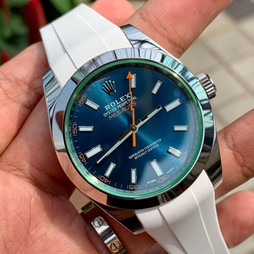 white-fkm-rubber-strap-for-rolex-milgauss-on-watch.png