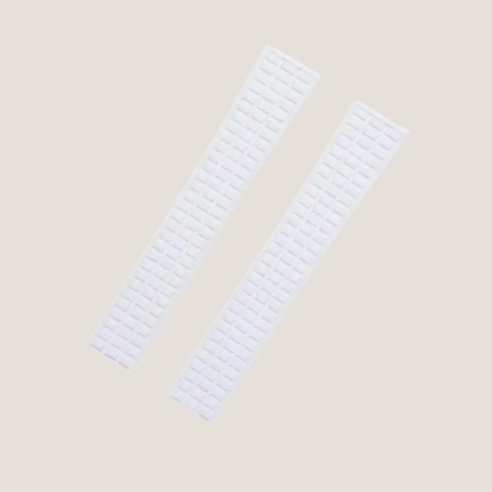 white-rubber-strap-for-patek-philippe-aquanaut-5067a.png