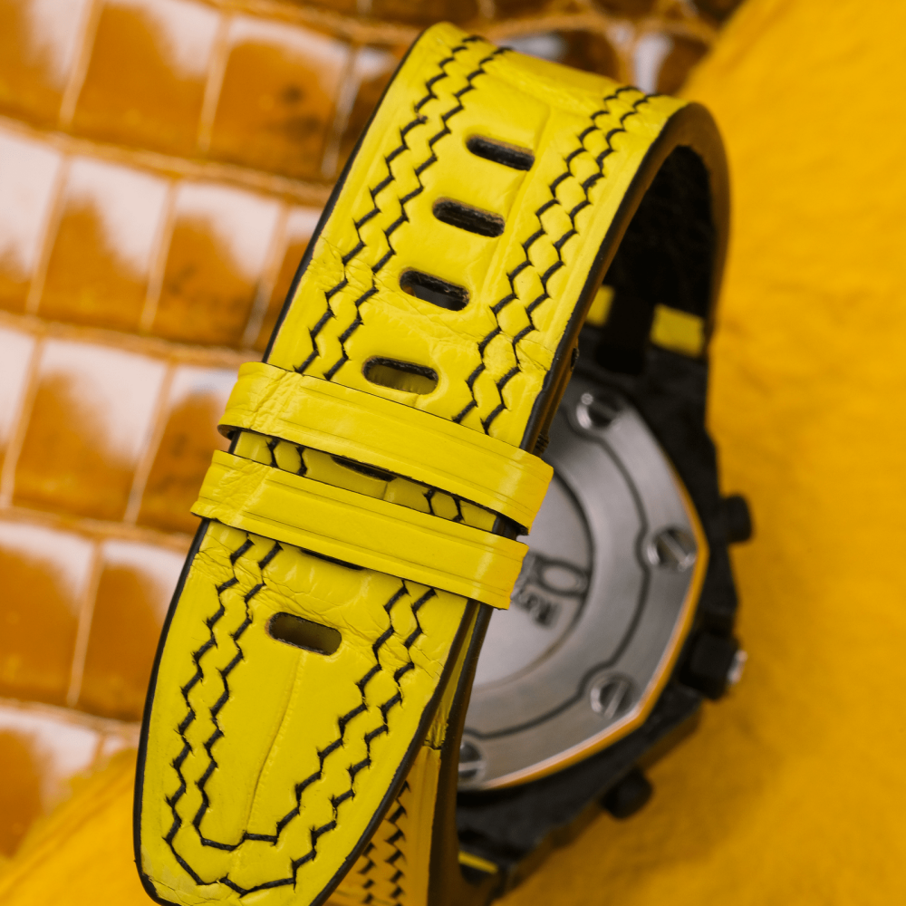 yellow-alligator-leather-strap-for-ap-royal-oak-shore-42mm-with-double-black-stitching-backside.png