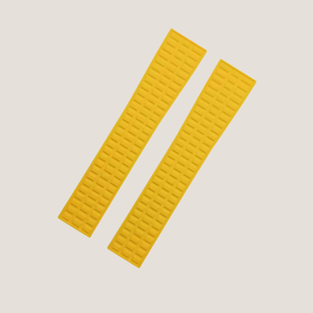 yellow-rubber-strap-for-patek-philippe-aquanaut-5067a.png